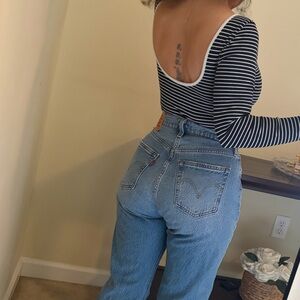 Levi Levi’s curvy jeans denim jean straight button fly 26